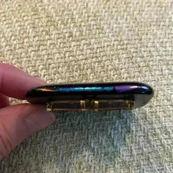 Colorful dichroic glass pin (brooch) or necklace - Picture 6 of 7